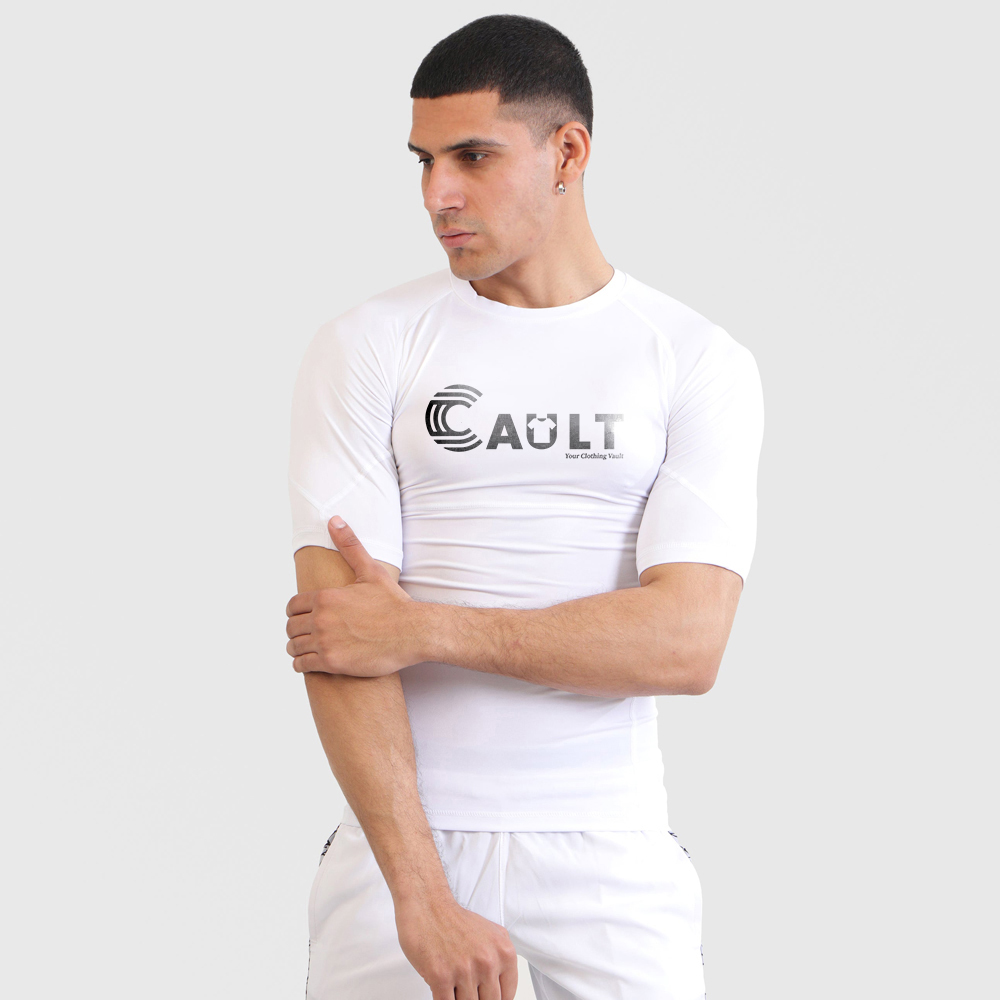 Athletic Fit Rash Guard for Active Individuals