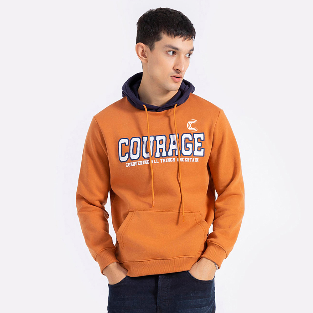 Vintage-inspired Men’s Hooded Sweatshirt