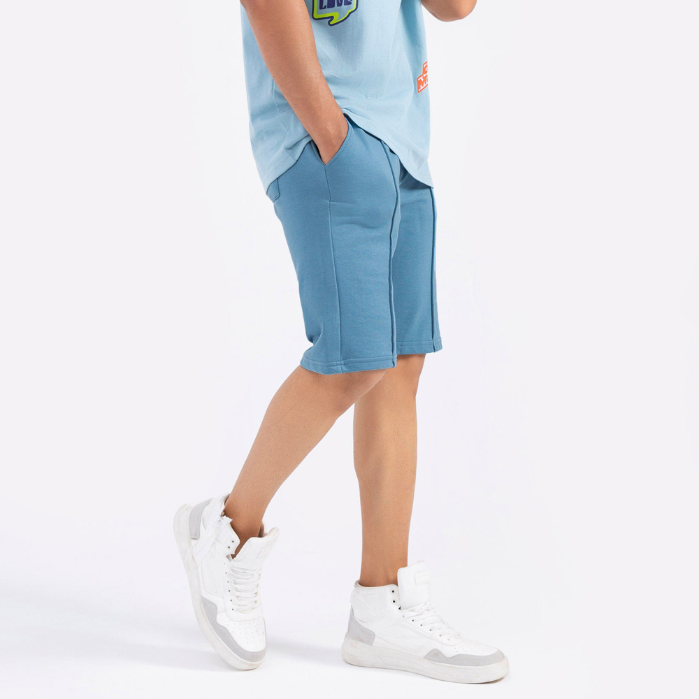 Lightweight and Cool Men’s Shorts